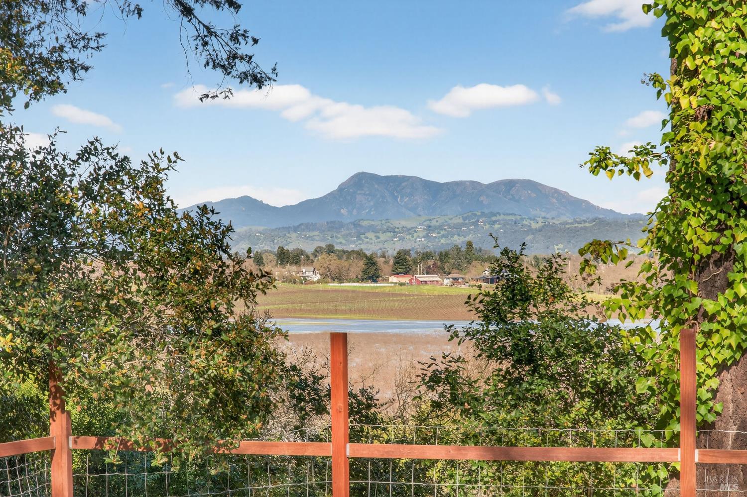 1450 Timberhill Road Santa Rosa CA 95401