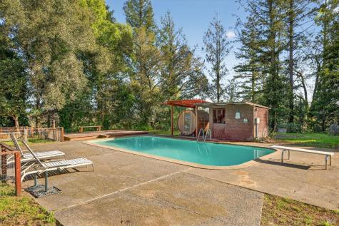 1450 Timberhill Road Santa Rosa CA 95401