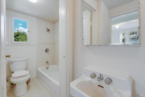 3200 Castle Road Sonoma CA 95476