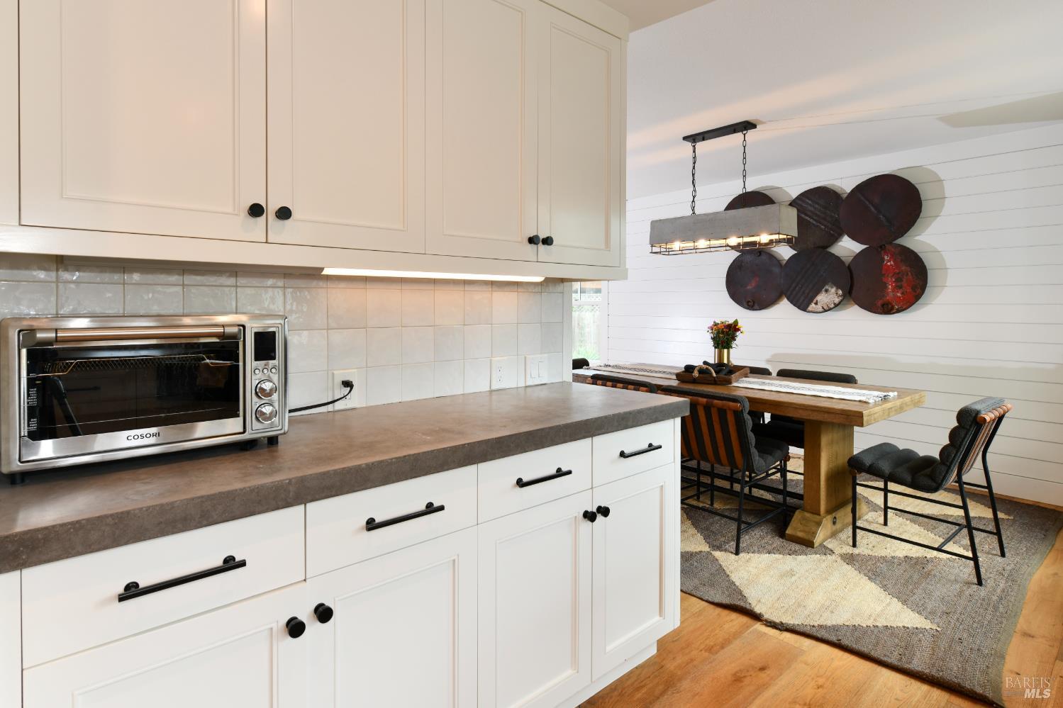 3438 Meadowbrook Court Napa CA 94558