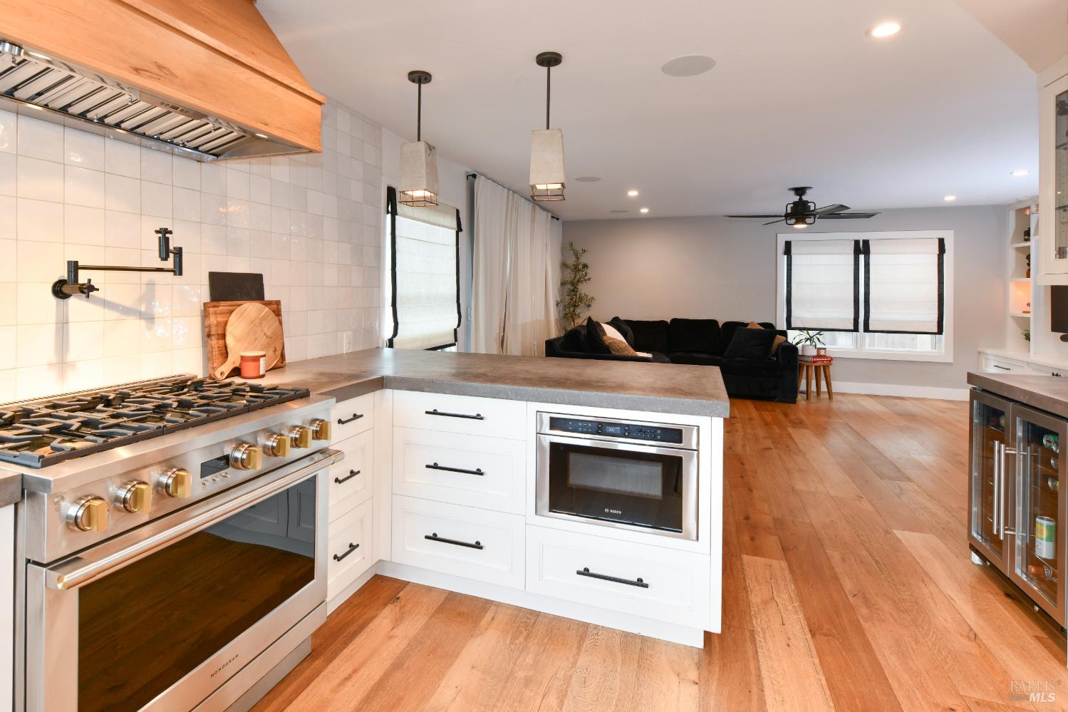 3438 Meadowbrook Court Napa CA 94558