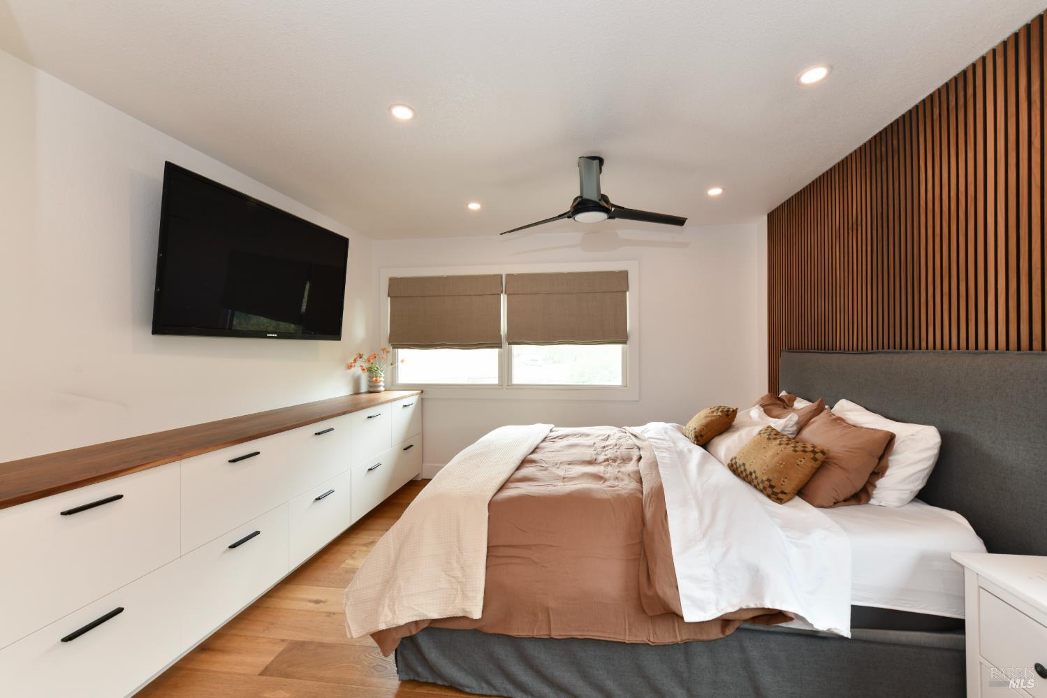 3438 Meadowbrook Court Napa CA 94558