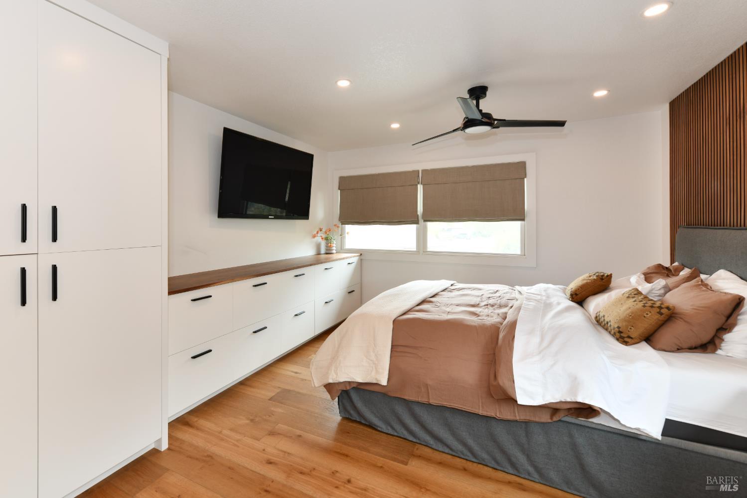 3438 Meadowbrook Court Napa CA 94558