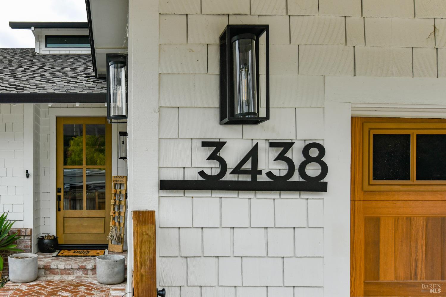 3438 Meadowbrook Court Napa CA 94558