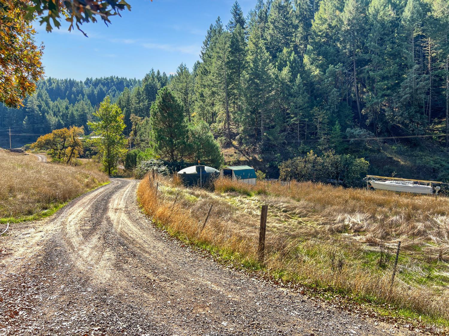 8600 Cave Creek Road Redwood Valley CA 95470