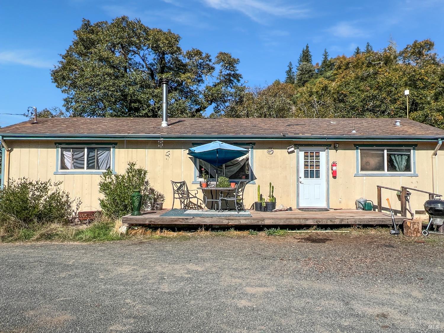 8600 Cave Creek Road Redwood Valley CA 95470