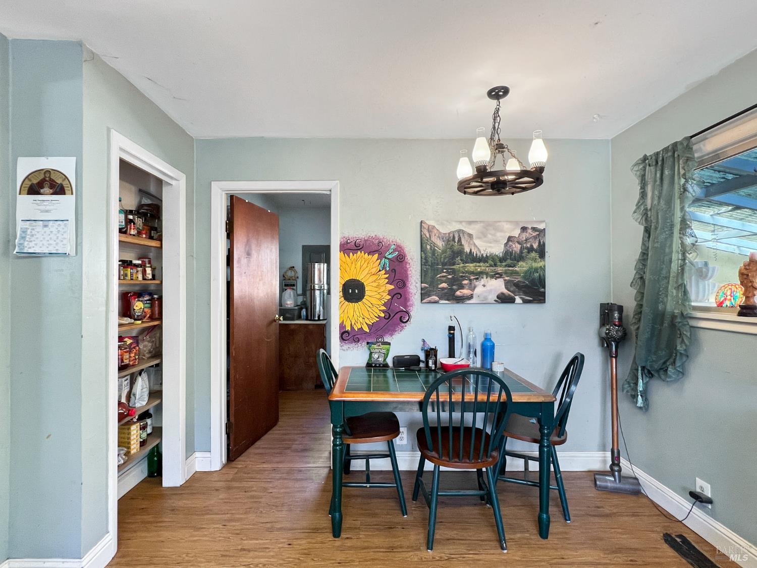8600 Cave Creek Road Redwood Valley CA 95470
