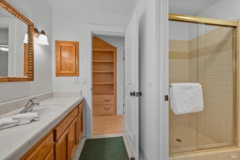 246 Zinfandel Road Healdsburg CA 95448