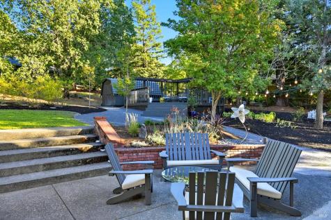 246 Zinfandel Road Healdsburg CA 95448