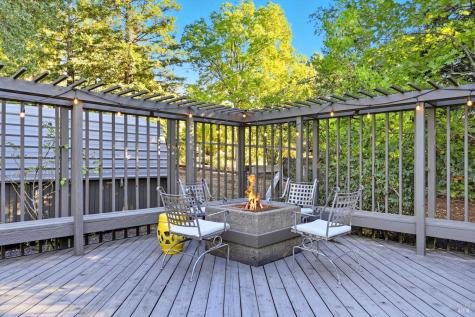 246 Zinfandel Road Healdsburg CA 95448