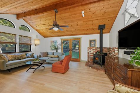 246 Zinfandel Road Healdsburg CA 95448