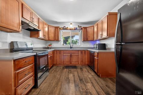 1481 North Street Santa Rosa CA 95404