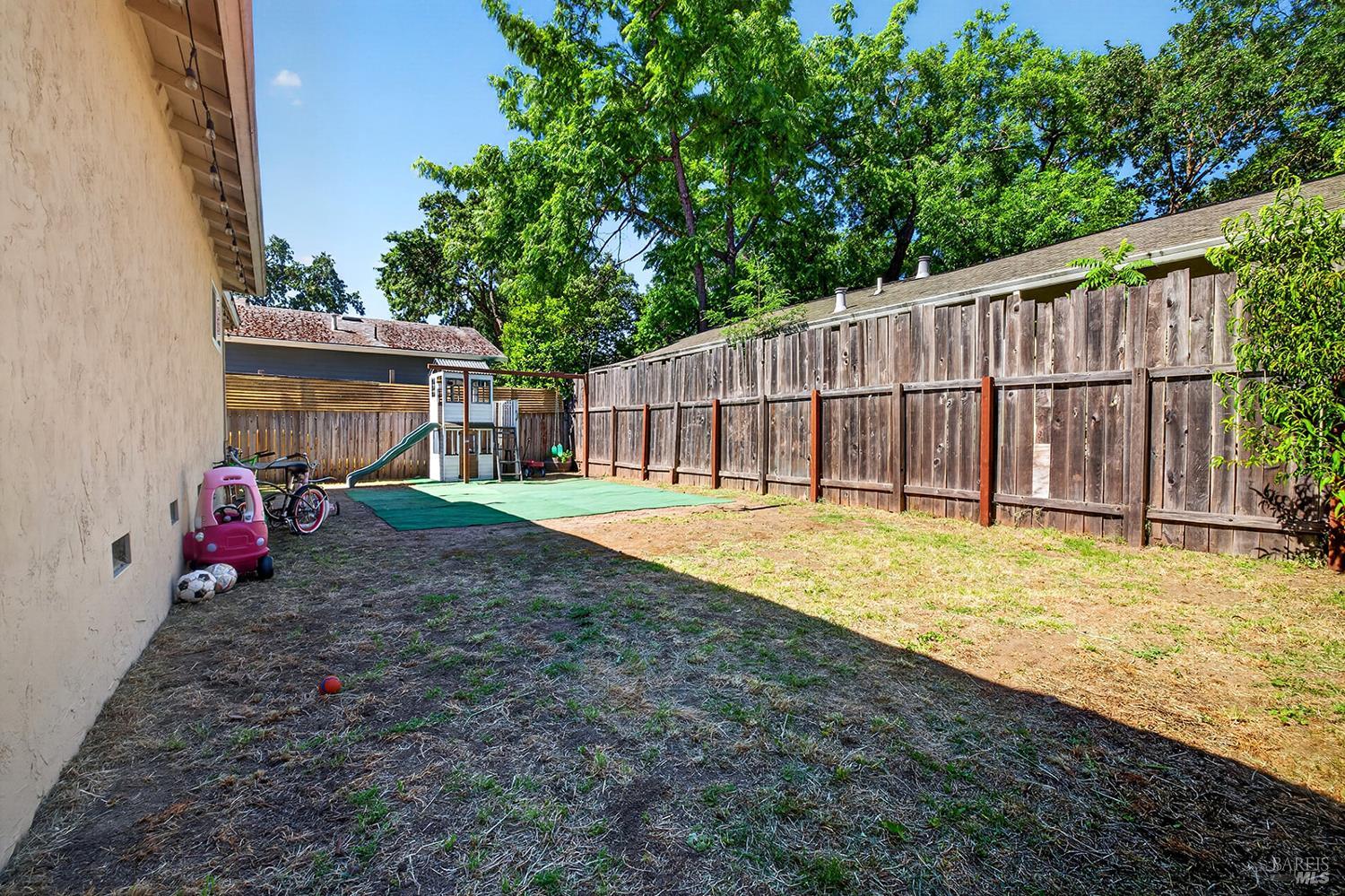 1481 North Street Santa Rosa CA 95404
