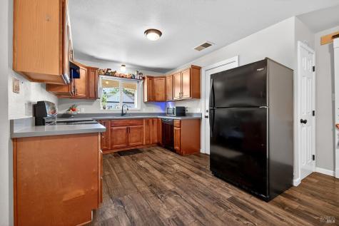 1481 North Street Santa Rosa CA 95404