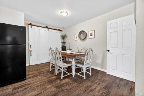 1481 North Street Santa Rosa CA 95404