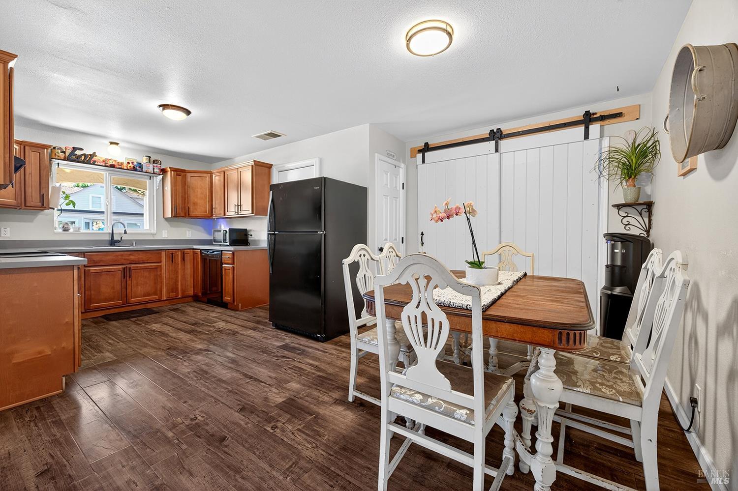 1481 North Street Santa Rosa CA 95404