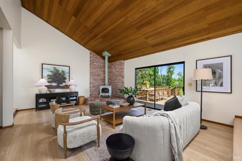 7595 Giusti Road Forestville CA 95436