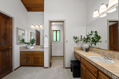 7595 Giusti Road Forestville CA 95436
