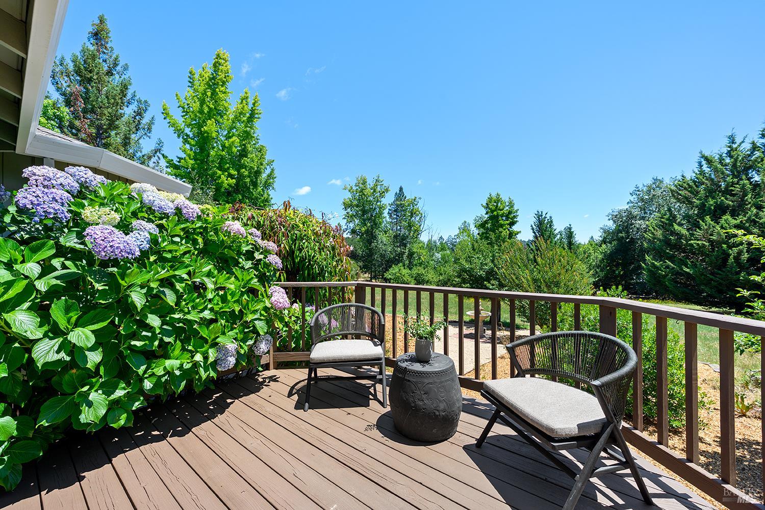 7595 Giusti Road Forestville CA 95436