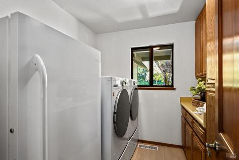 7595 Giusti Road Forestville CA 95436