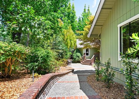 7595 Giusti Road Forestville CA 95436