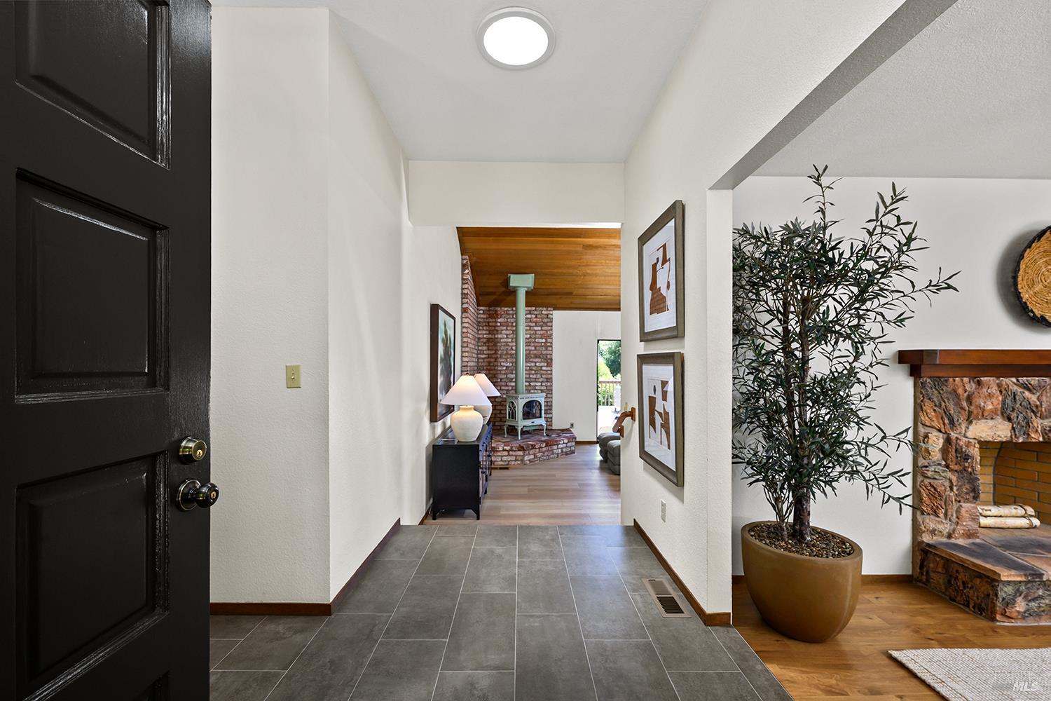 7595 Giusti Road Forestville CA 95436