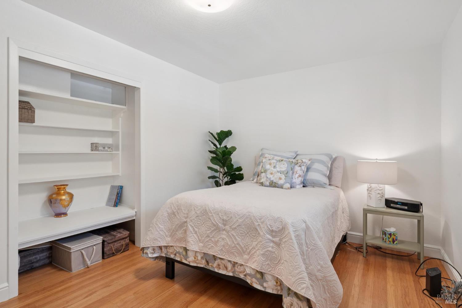 44 Robinhood Drive San Rafael CA 94901