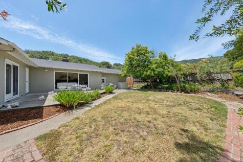 44 Robinhood Drive San Rafael CA 94901