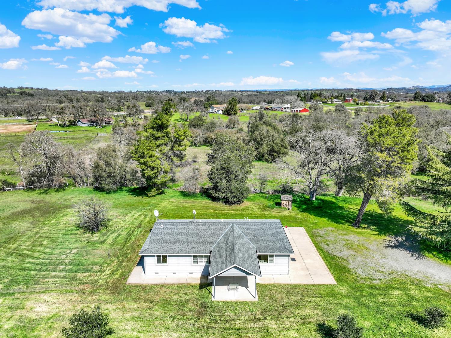 9862 Whalen Road Wallace CA 95252