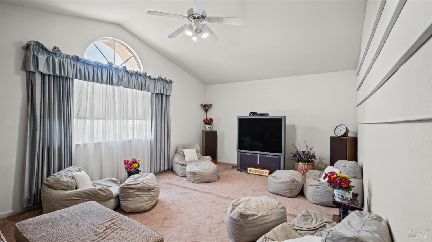 1039 Fennie Court Suisun City CA 94585