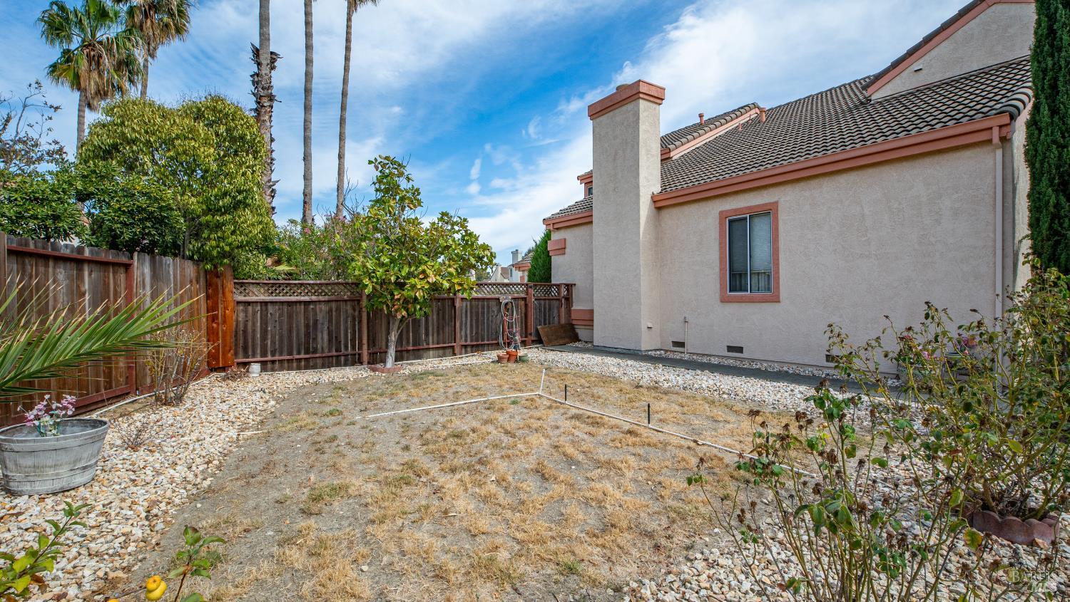 1039 Fennie Court Suisun City CA 94585