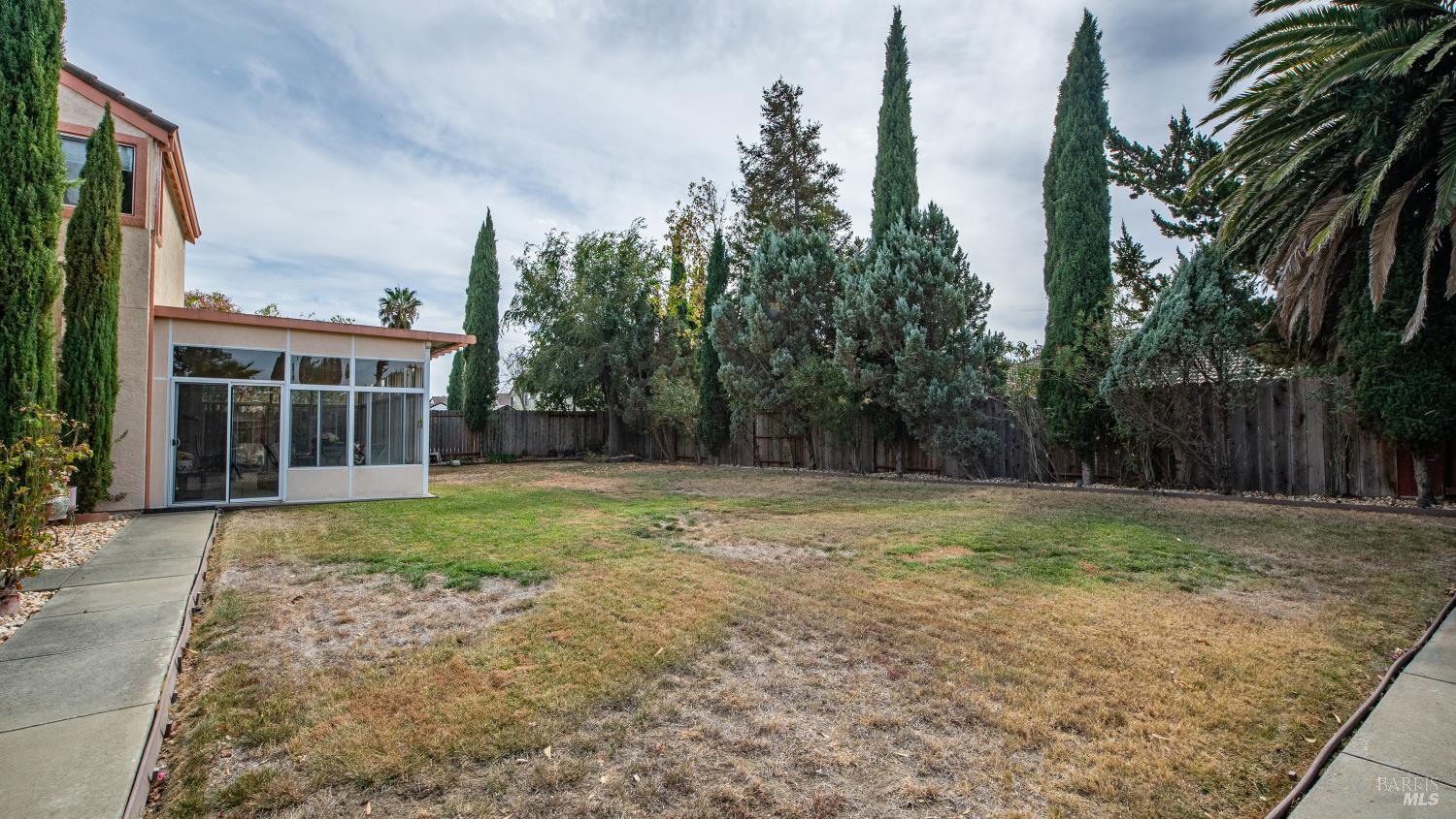 1039 Fennie Court Suisun City CA 94585