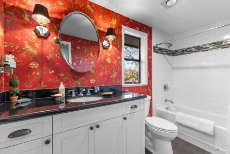 10045 Loch Haven Drive Santa Rosa CA 95404