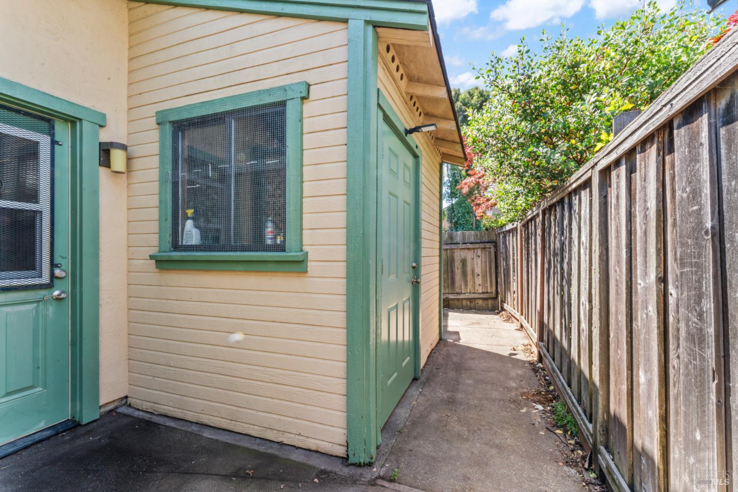 227 Baker Street Benicia CA 94510