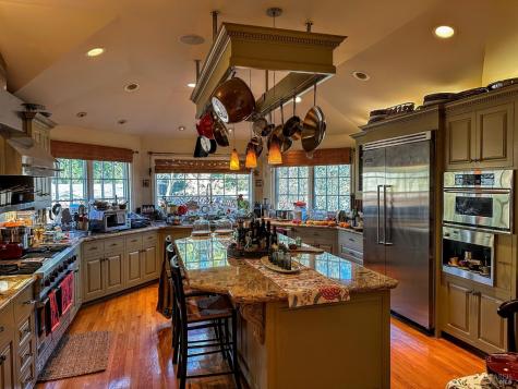 91 Rollingwood Drive San Rafael CA 94901