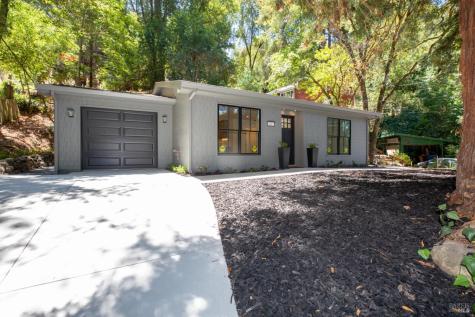 1914 Redwood Drive Healdsburg CA 95448