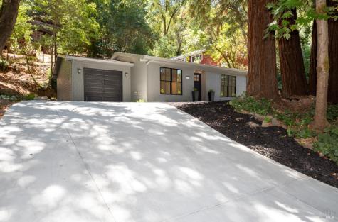 1914 Redwood Drive Healdsburg CA 95448