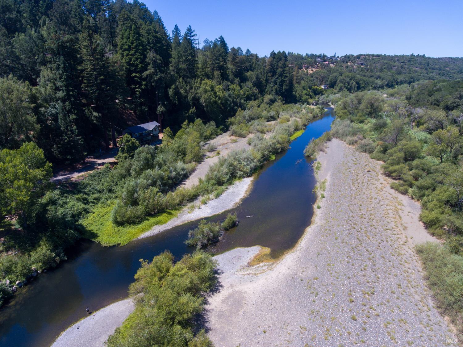 1914 Redwood Drive Healdsburg CA 95448