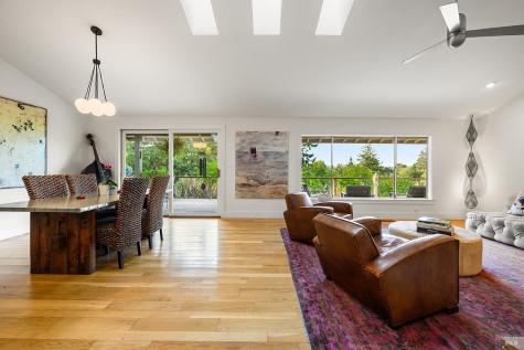 2630 Burnside Road Sebastopol CA 95472