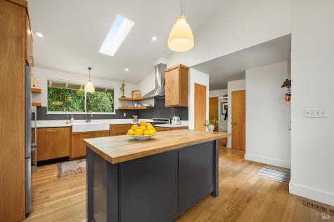 2630 Burnside Road Sebastopol CA 95472