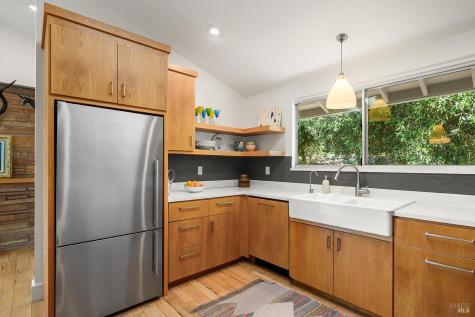 2630 Burnside Road Sebastopol CA 95472