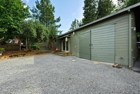 2630 Burnside Road Sebastopol CA 95472