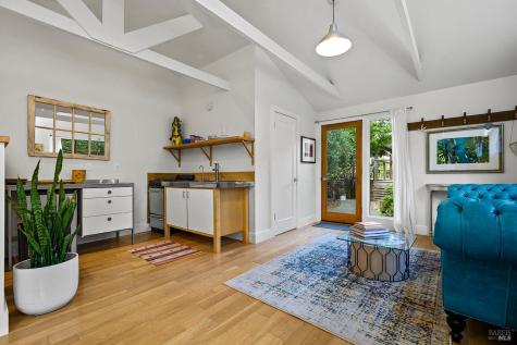 2630 Burnside Road Sebastopol CA 95472
