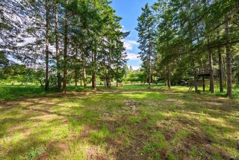 2630 Burnside Road Sebastopol CA 95472