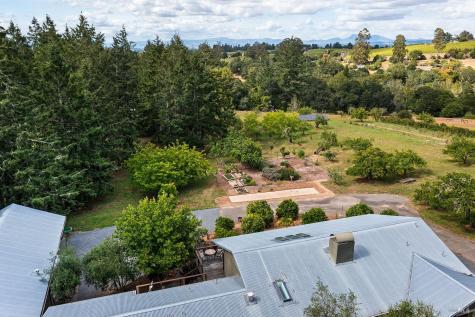 2630 Burnside Road Sebastopol CA 95472