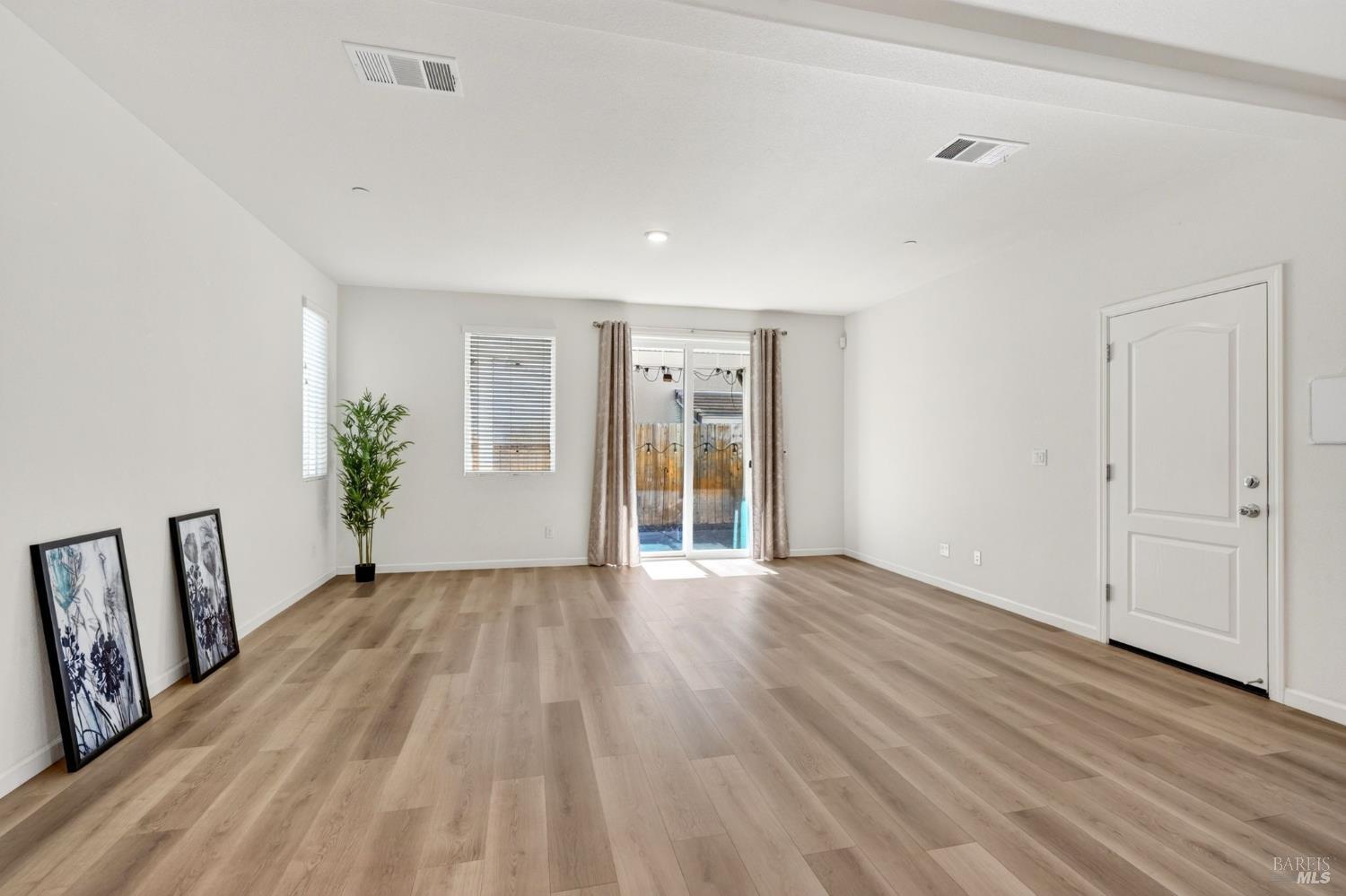 2351 Hanson Drive Fairfield CA 94533