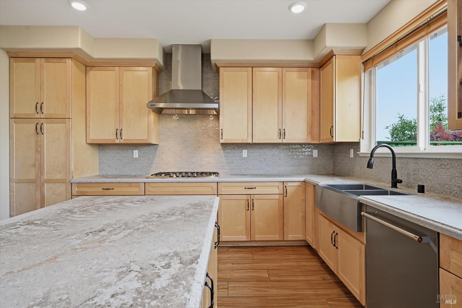 3961 Park Gardens Drive Santa Rosa CA 95404