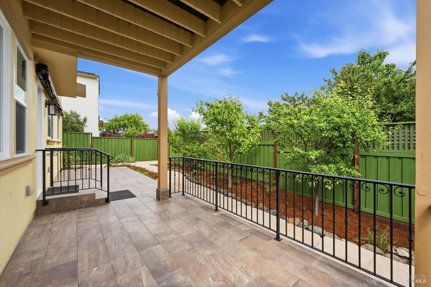 3961 Park Gardens Drive Santa Rosa CA 95404