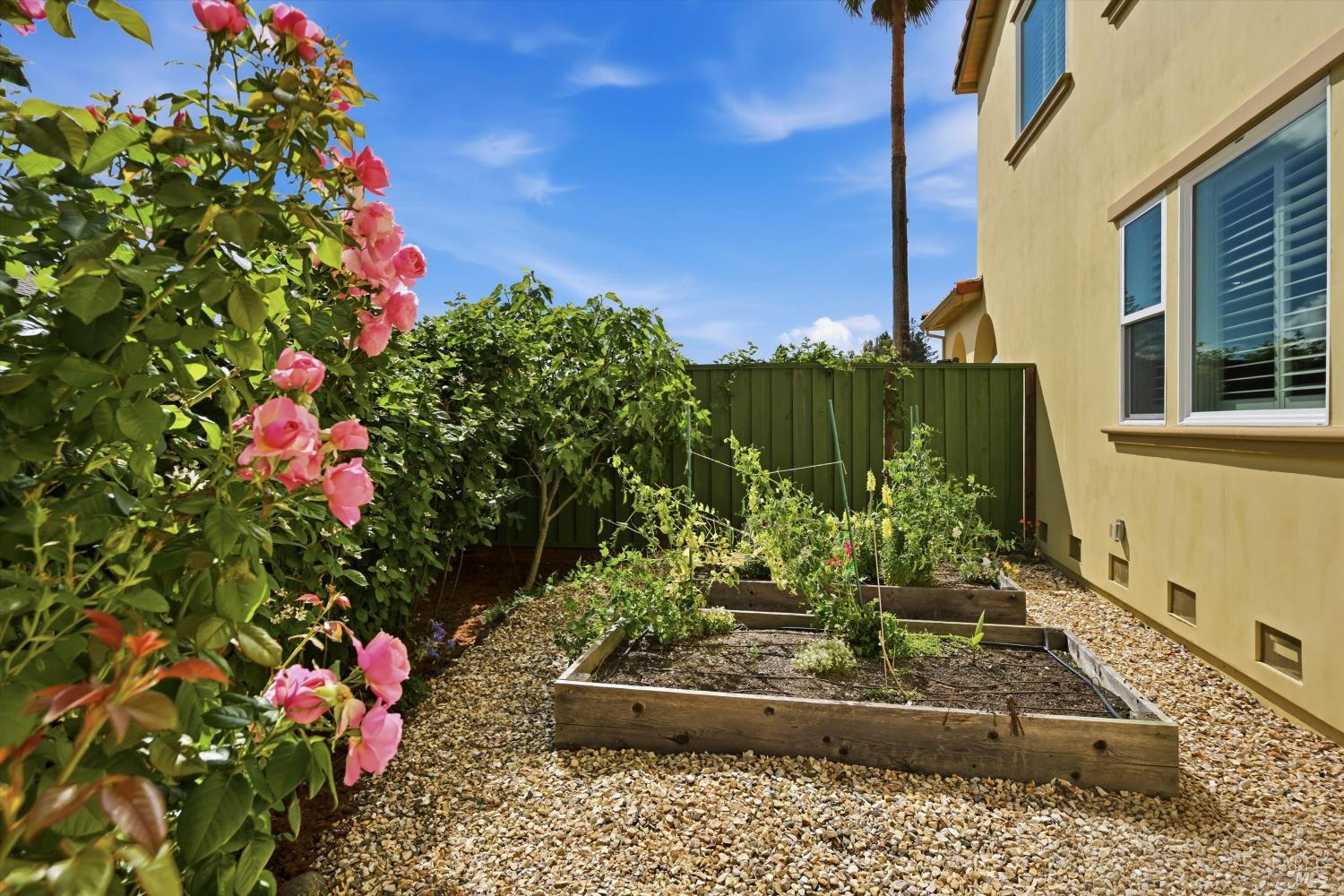 3961 Park Gardens Drive Santa Rosa CA 95404