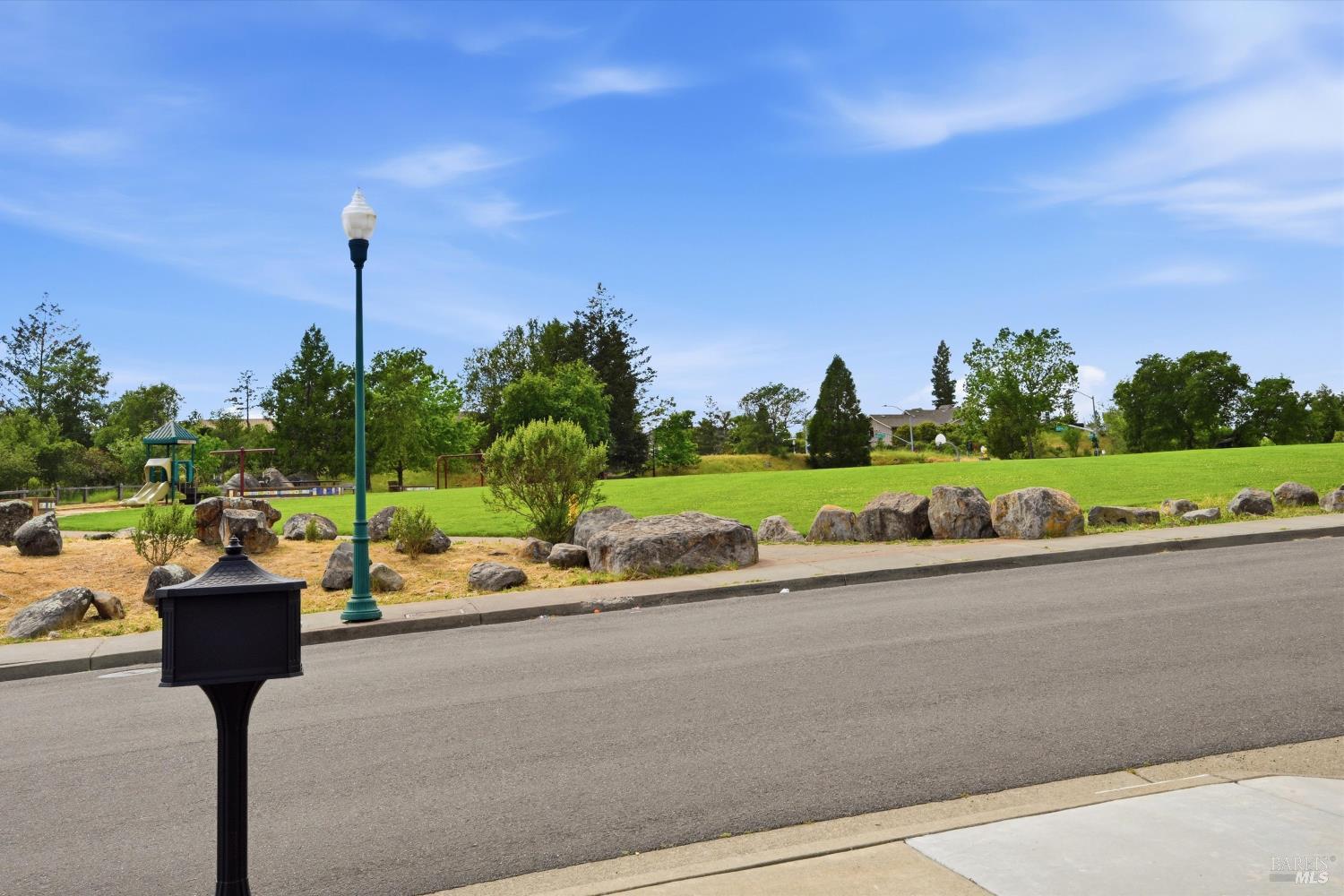 3961 Park Gardens Drive Santa Rosa CA 95404